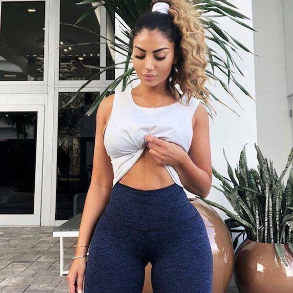 These Hip:Waist Ratios Can’t Be Real!