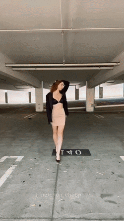 hot girls are here for you 42 gifs 5.html - 1 HD GIF | Premium Gallery 2022