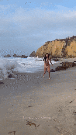 hot girls are here for you 41 gifs 2.html - 1 HD GIF | Premium Gallery 2022