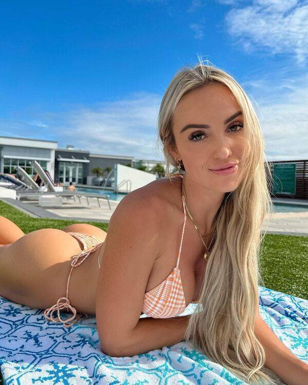 Beautiful Butts Over Backs