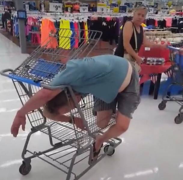 “Walmart” Is A Wild Place…