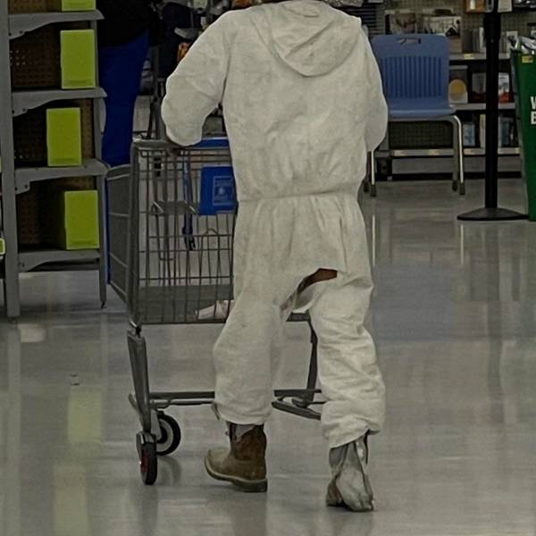 walmart is a wild place 44 pics 5.html - 44 HD Photos | Premium Gallery 2022