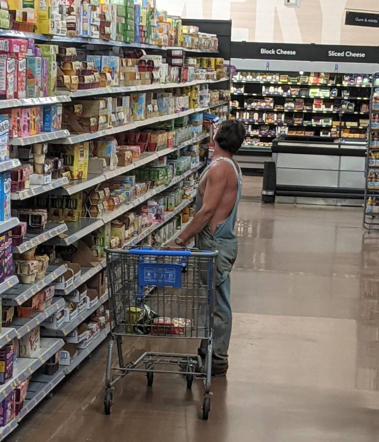 walmart is a wild place 44 pics 5.html - 44 HD Photos | Premium Gallery 2022