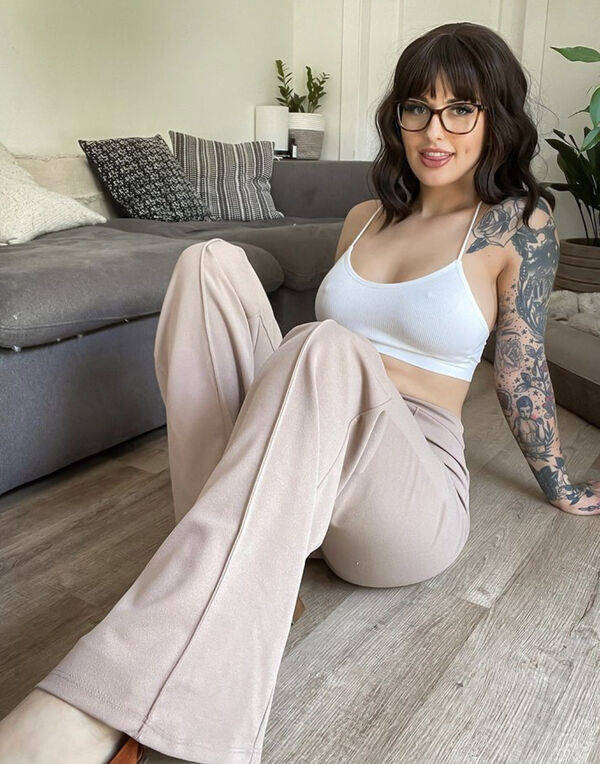 glasses check hotness also check 59 pics 29.html - 59 HD Photos | Premium Gallery 2022