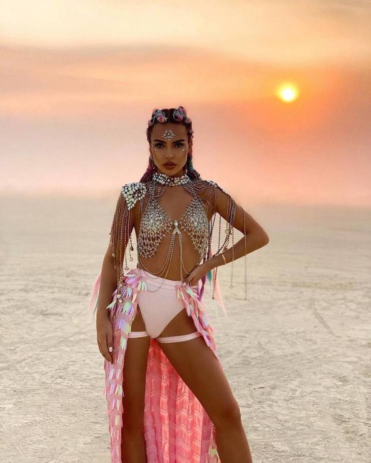 “Burning Man” Festival Is Hot Once Again!