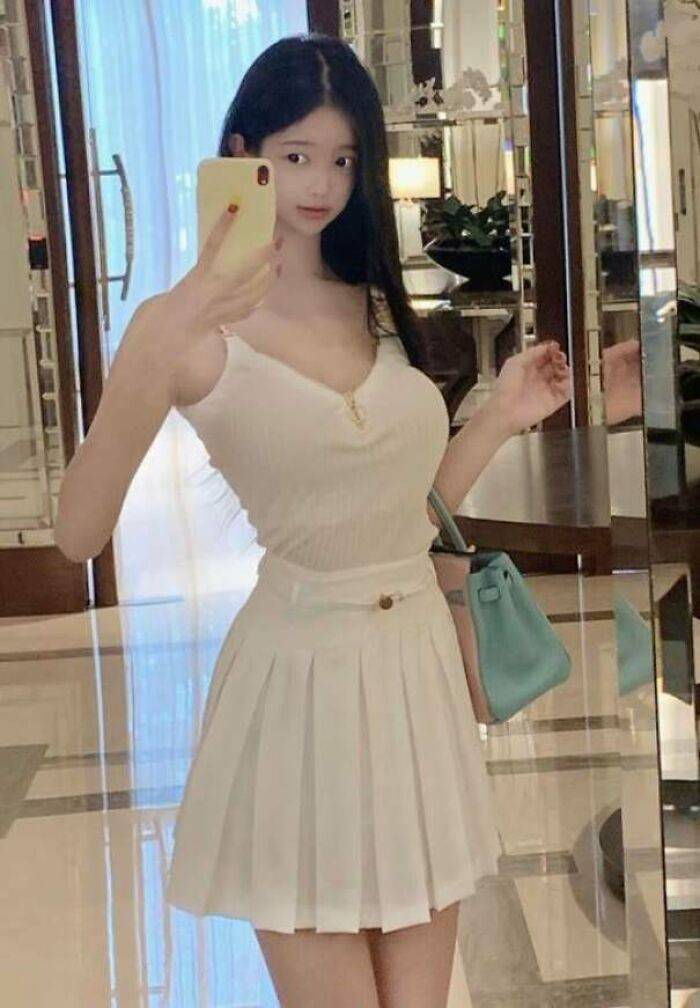 “Instagram” Vs Reality