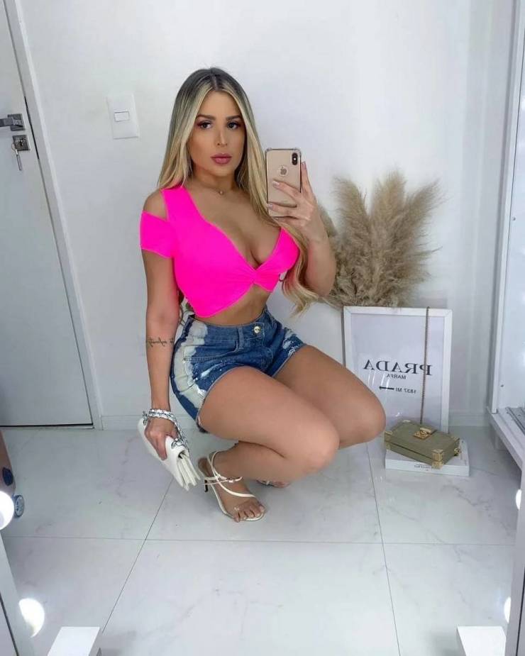 those jeans are real tight 50 pics 3.html - 50 HD Photos | Premium Gallery 2022