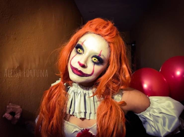 Cosplay? No, Sexy Cosplay!