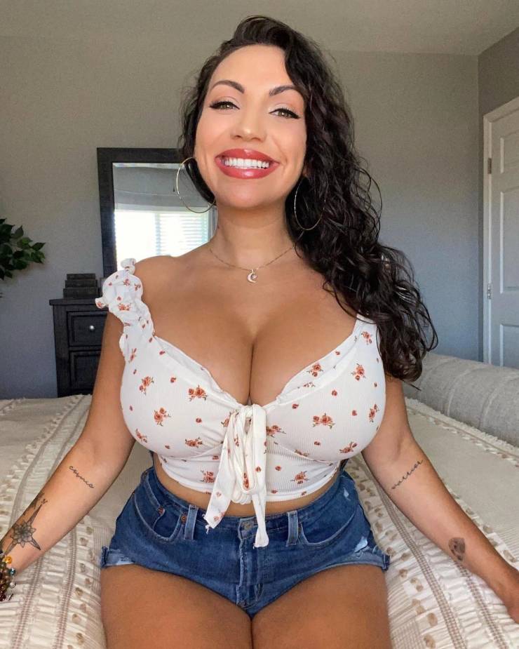 big boobs only 52 pics 2.html - 52 HD Photos | Premium Gallery 2022