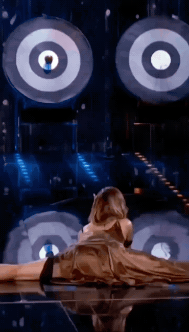 hot girls and their spicy wins 30 gifs 7.html - 1 HD GIF | Premium Gallery 2022