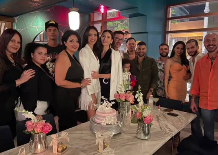 Miss Argentina Marries Miss Puerto Rico