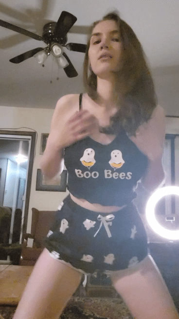 hot girls are here for you 42 gifs 6.html - 1 HD GIF | Premium Gallery 2022