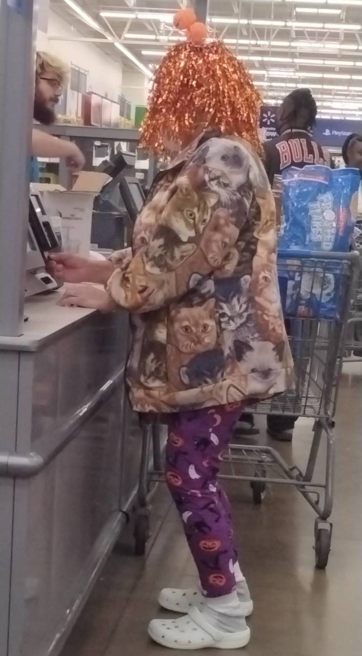 “Walmart” Customers Are Wild…