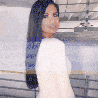 Hey, That’s A Nice Dress!