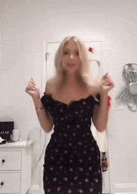 hey thats a nice dress 49 gifs 7.html - 1 HD GIF | Premium Gallery 2022