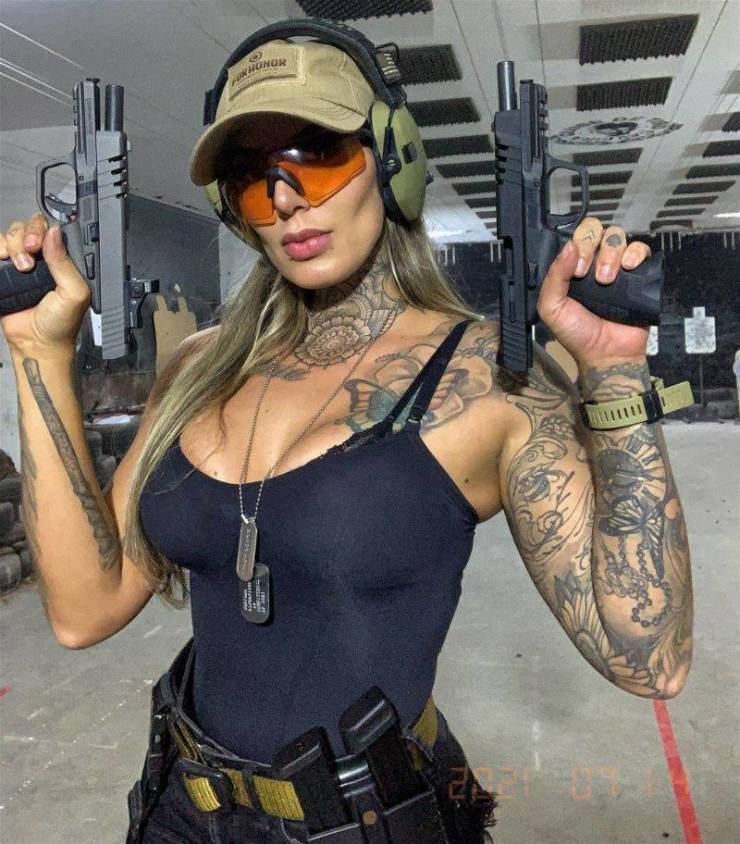 Guns Out!
