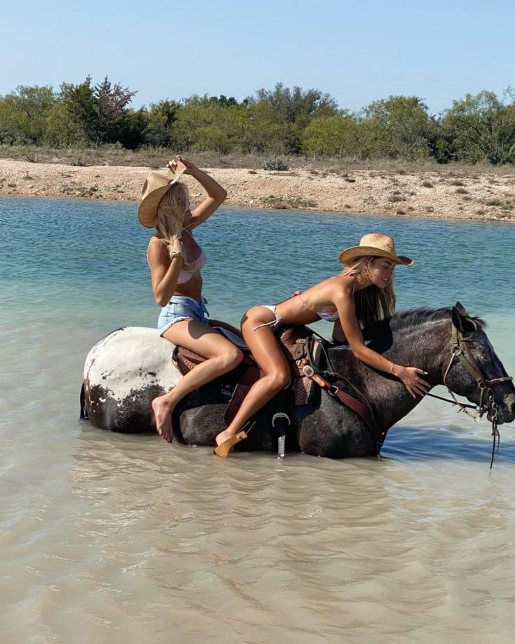 girls love having fun 56 pics 3.html - 56 HD Photos | Premium Gallery 2023