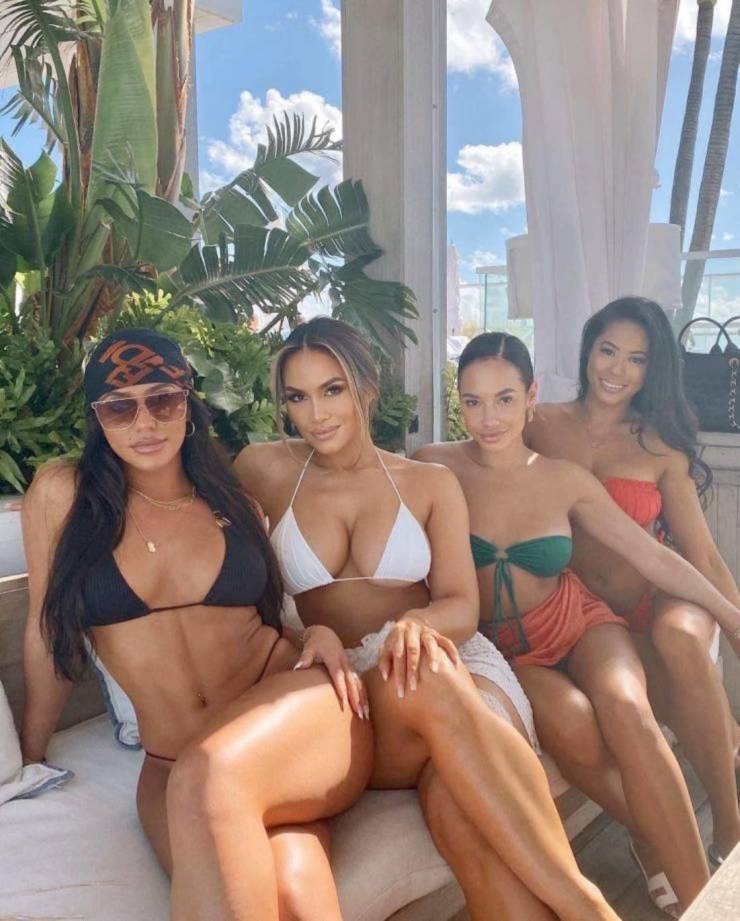 girls love having fun 56 pics 3.html - 56 HD Photos | Premium Gallery 2023