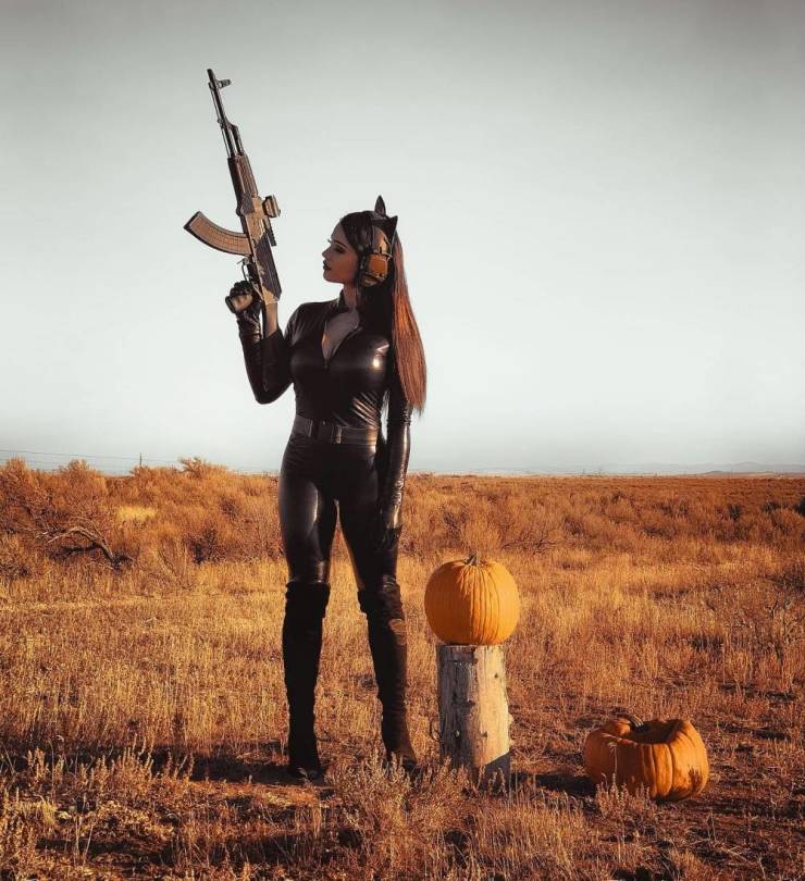 guns and girls a powerful combination 47 pics 18.html - 47 HD Photos | Premium Gallery 2023