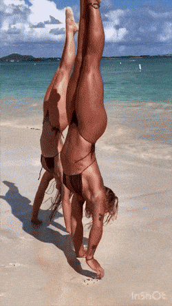 girls love having fun 42 gifs 3.html - 1 HD GIF | Premium Gallery 2023