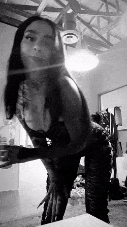 girls love having fun 42 gifs 3.html - 1 HD GIF | Premium Gallery 2023