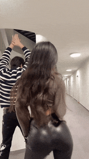 girls love having fun 42 gifs 3.html - 1 HD GIF | Premium Gallery 2023