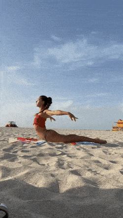 hot girls are here for you 42 gifs 6.html - 1 HD GIF | Premium Gallery 2023