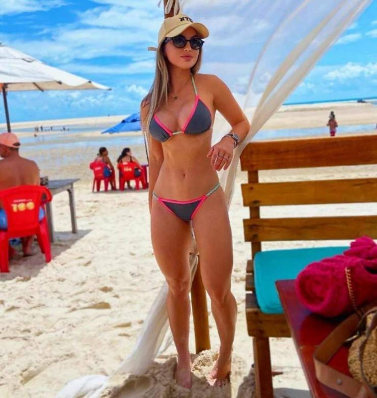 beautiful summer loving bikini girls 50 pics 6.html - 50 HD Photos | Premium Gallery 2023