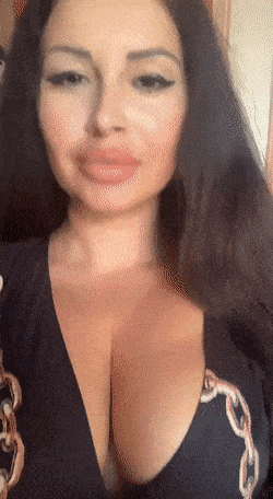 these are some beautiful ladies 49 gifs 2.html - 1 HD GIF | Premium Gallery 2023