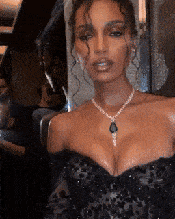 these are some beautiful ladies 49 gifs 2.html - 1 HD GIF | Premium Gallery 2023