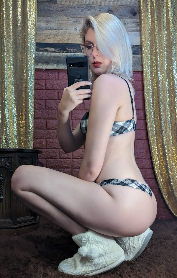 sexy girls in nothing but their thongs 60 pics 16.html - 60 HD Photos | Premium Gallery 2023