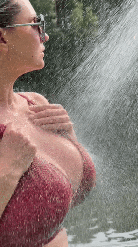 hot girls are here for you 42 gifs 6.html - 1 HD GIF | Premium Gallery 2023