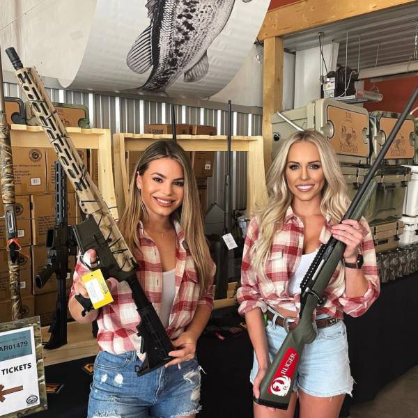 Guns And Girls: A Powerful Combination