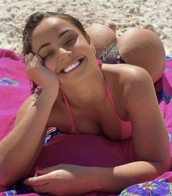 Yay, It’s Butts Over Backs!