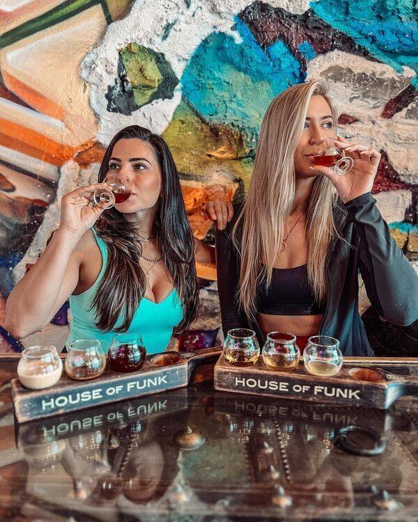 drinking and drinking aaand drinking 54 pics 3 gifs 3.html - 54 HD GIF | Premium Gallery 2023