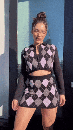 girls having some fun 46 gifs 5.html - 1 HD GIF | Premium Gallery 2023