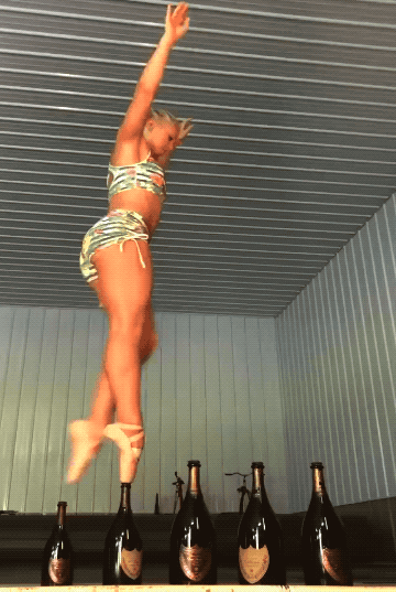 fit girls showing off their skills 24 gifs 6.html - 1 HD GIF | Premium Gallery 2023
