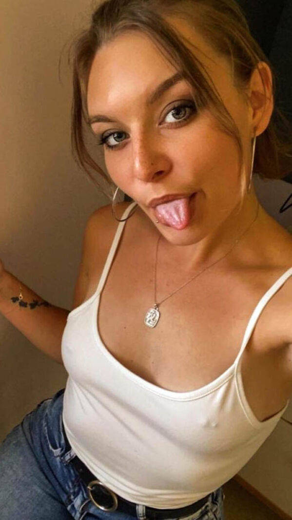 just some playful tongues 39 pics 3.html - 39 HD Photos | Premium Gallery 2023