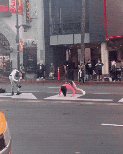 influencers caught in the act hilarious moments on display 16 gifs 2.html - 1 HD GIF | Premium Gallery 2023