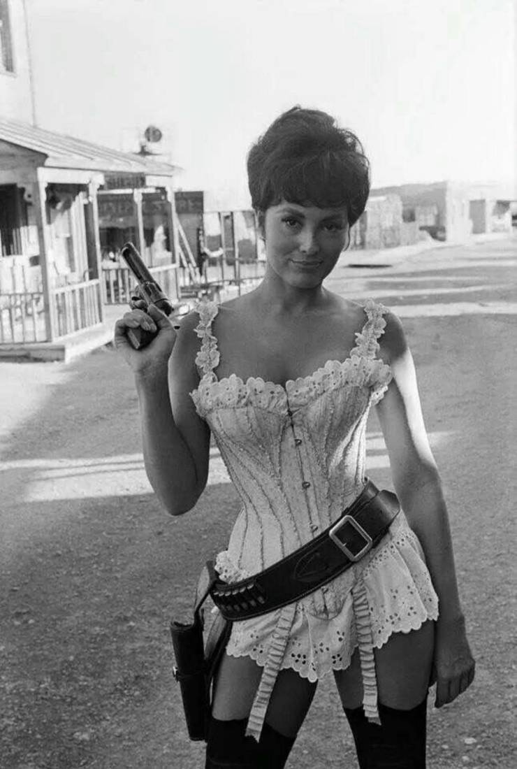 guns out 64 pics 17.html - 64 HD Photos | Premium Gallery 2023