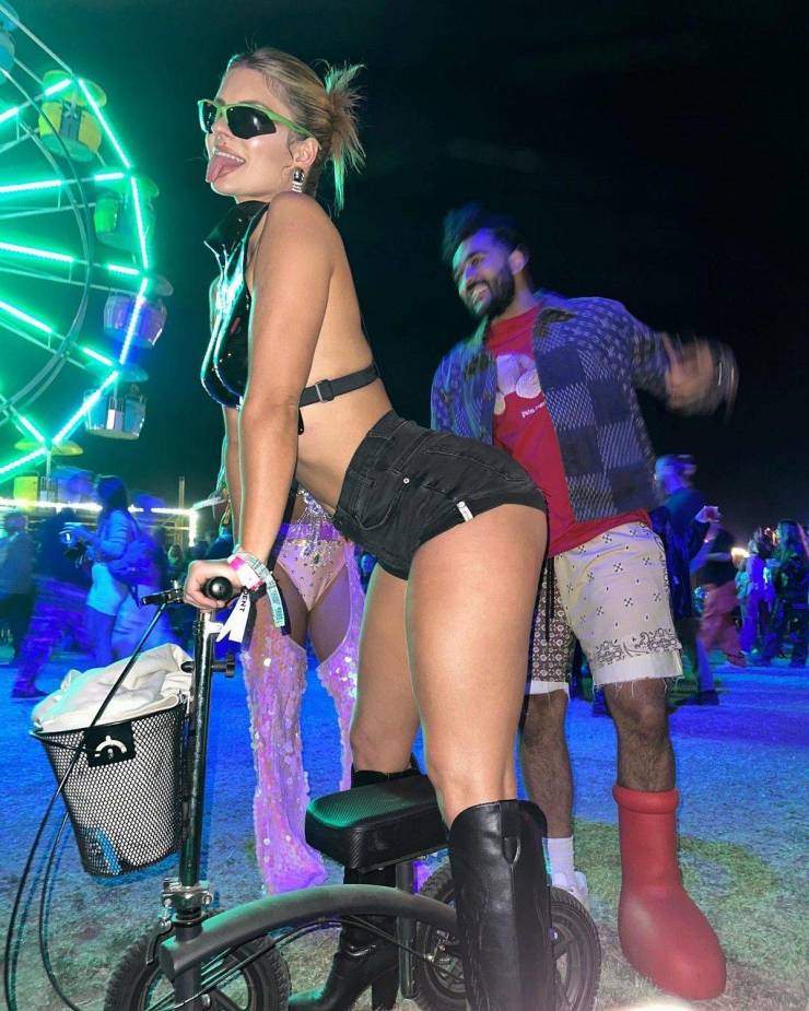 grownup corner 50 pics 17.html - 50 HD Photos | Premium Gallery 2023