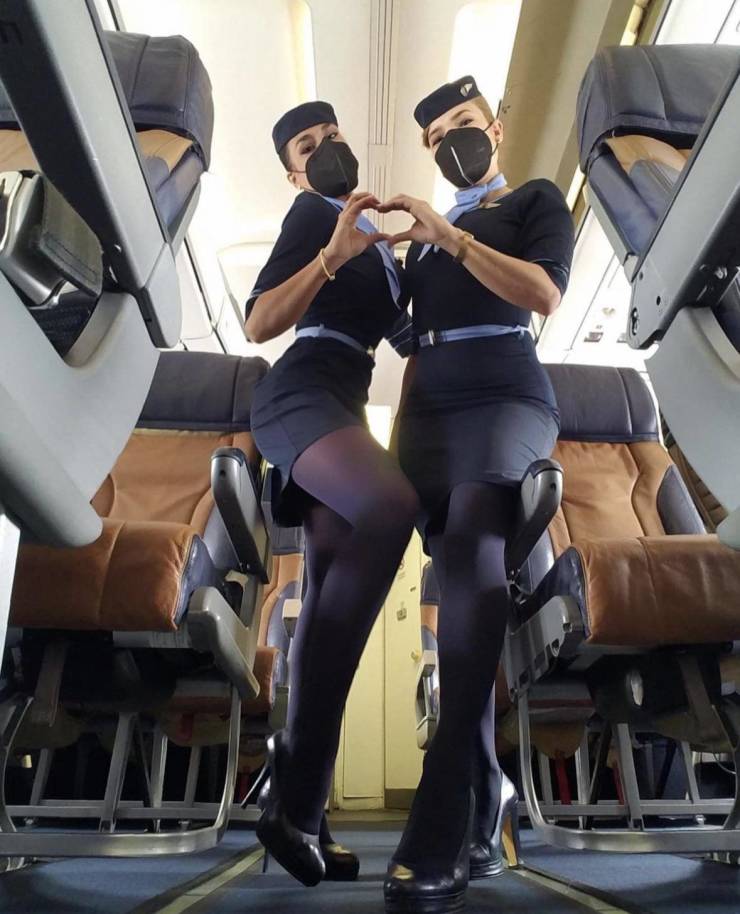 flight attendants share their sexy pics 28 pics 7 gifs 12.html - 28 HD GIF | Premium Gallery 2023