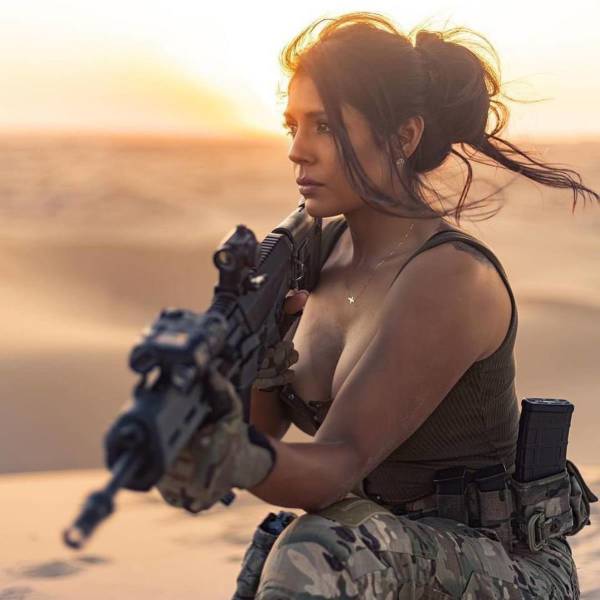 guns and girls a powerful combination 47 pics 5.html - 47 HD Photos | Premium Gallery 2023