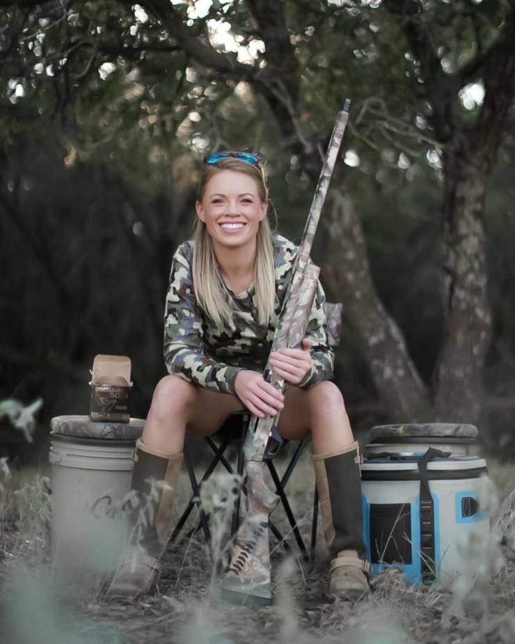 guns and girls a powerful combination 47 pics 5.html - 47 HD Photos | Premium Gallery 2023