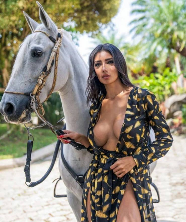 no more bras 46 pics 17.html - 46 HD Photos | Premium Gallery 2023