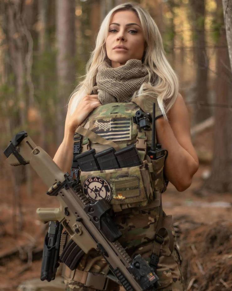 guns and girls a powerful combination 60 pics 8.html - 60 HD Photos | Premium Gallery 2023