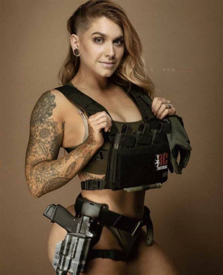 guns and girls a powerful combination 60 pics 8.html - 60 HD Photos | Premium Gallery 2023