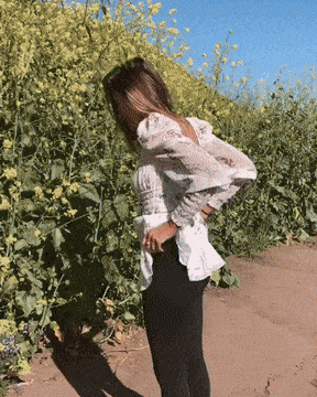 girls love having fun 41 gifs 8.html - 1 HD GIF | Premium Gallery 2023