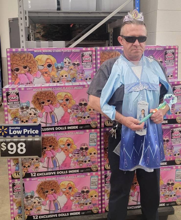 walmart visitors are very special 56 pics 24.html - 56 HD Photos | Premium Gallery 2023