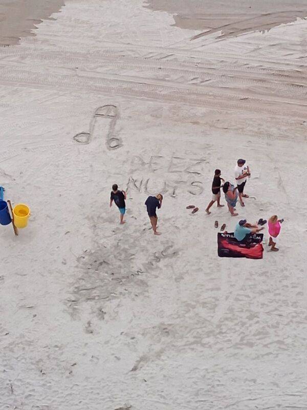 Dirty Minds, Assemble!